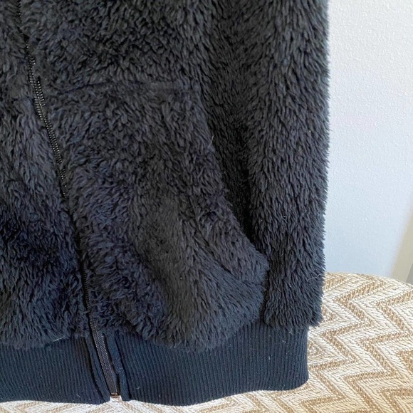 Billabong Side by Side Fleece Vest - Picture 4 of 6